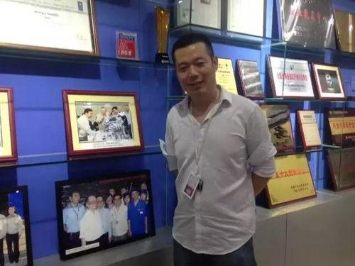 梁哥的背景,从草根逆袭到行业翘楚的传奇人生